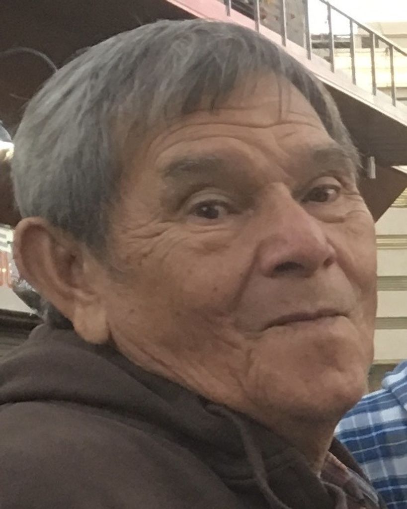 Manuel Arthur Giron Profile Photo