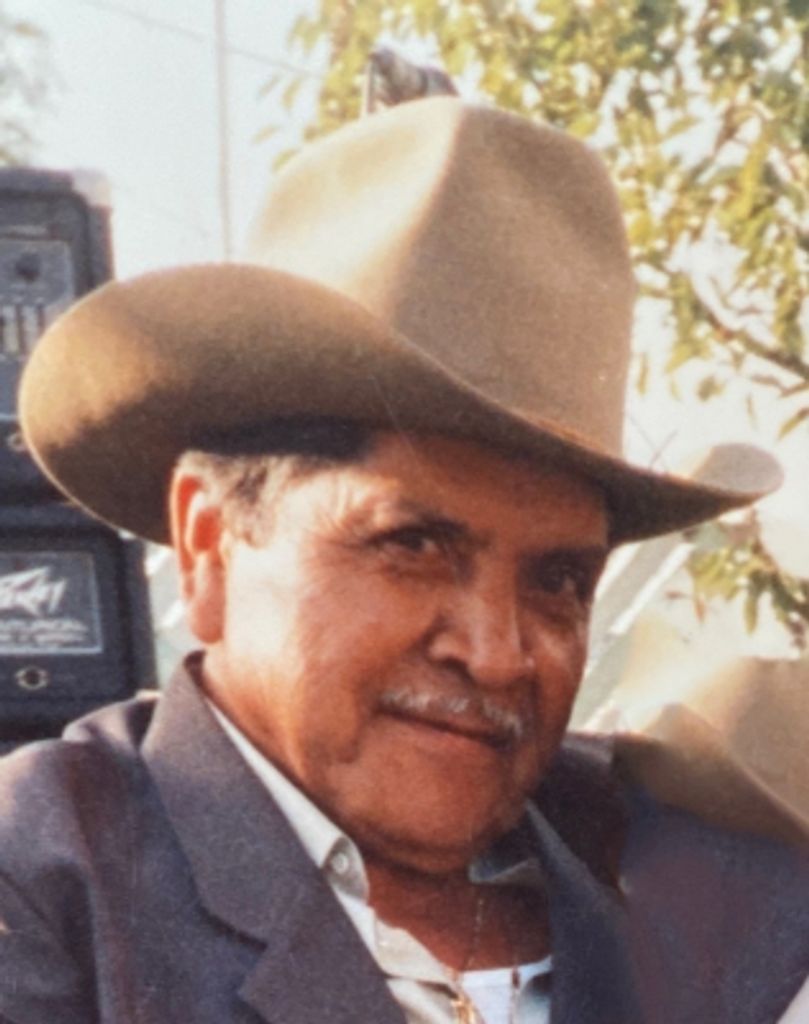 Jesus T Hernandez Profile Photo
