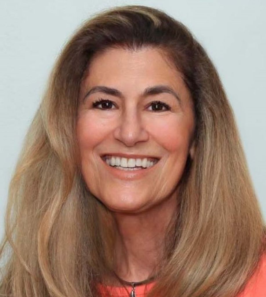 Suzanne Marie Parker