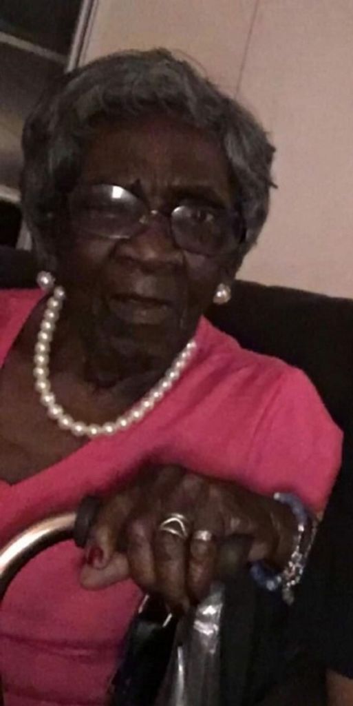 Margaret Mcfadden Profile Photo