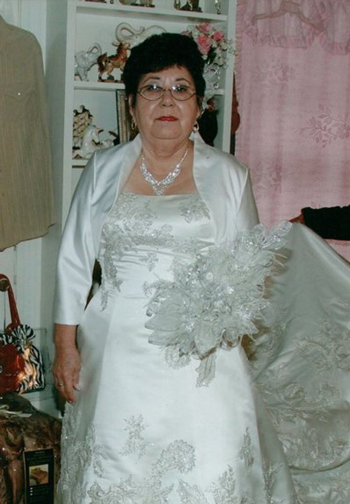 Gloria Garza