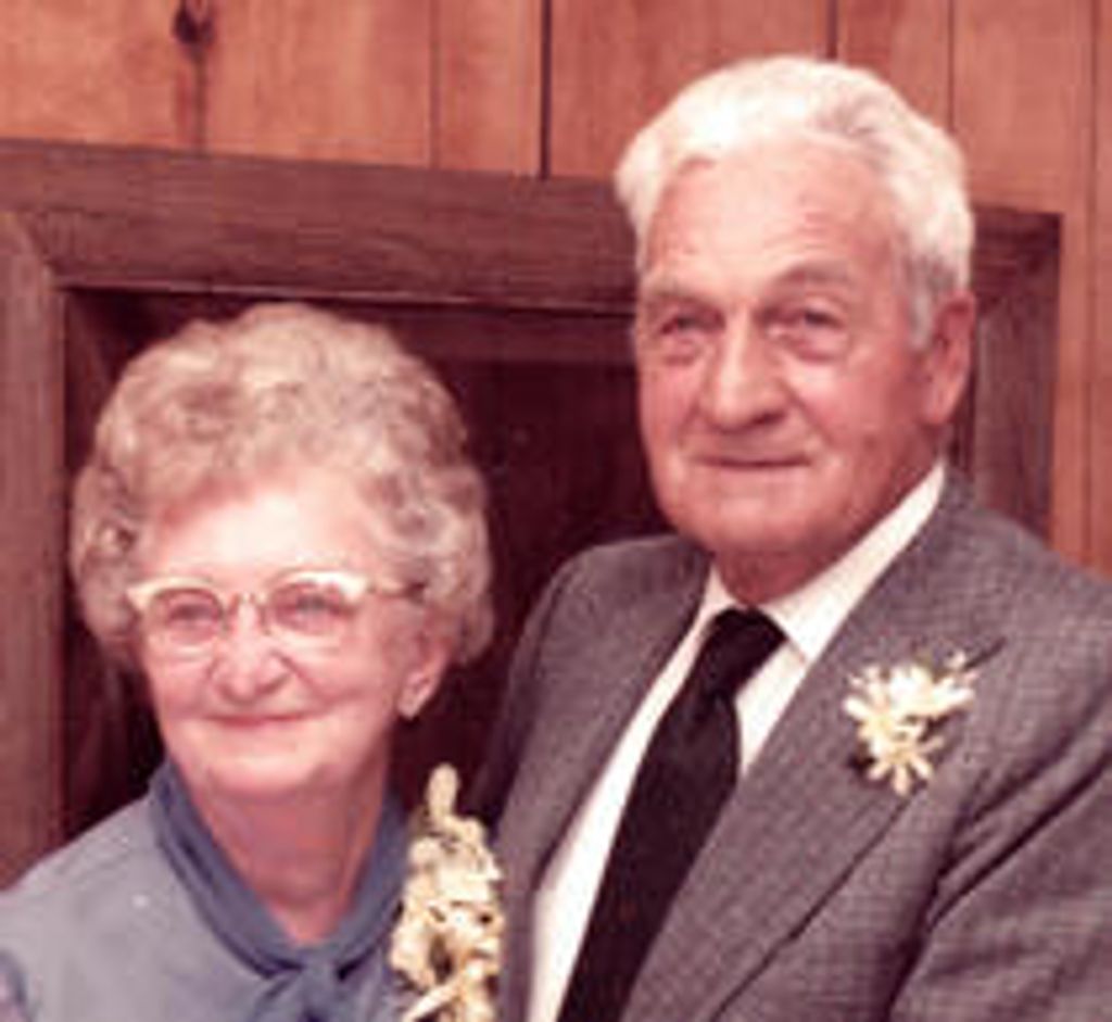 Maxine E. (Richards)  Vair