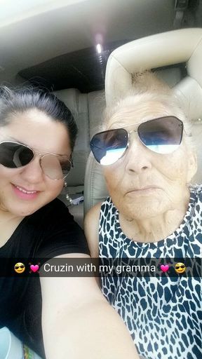 Maria Teresa Martinez photo gallery thumbnail 13 of 62