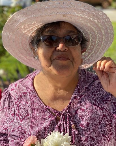 Aurora Olivera's obituary image