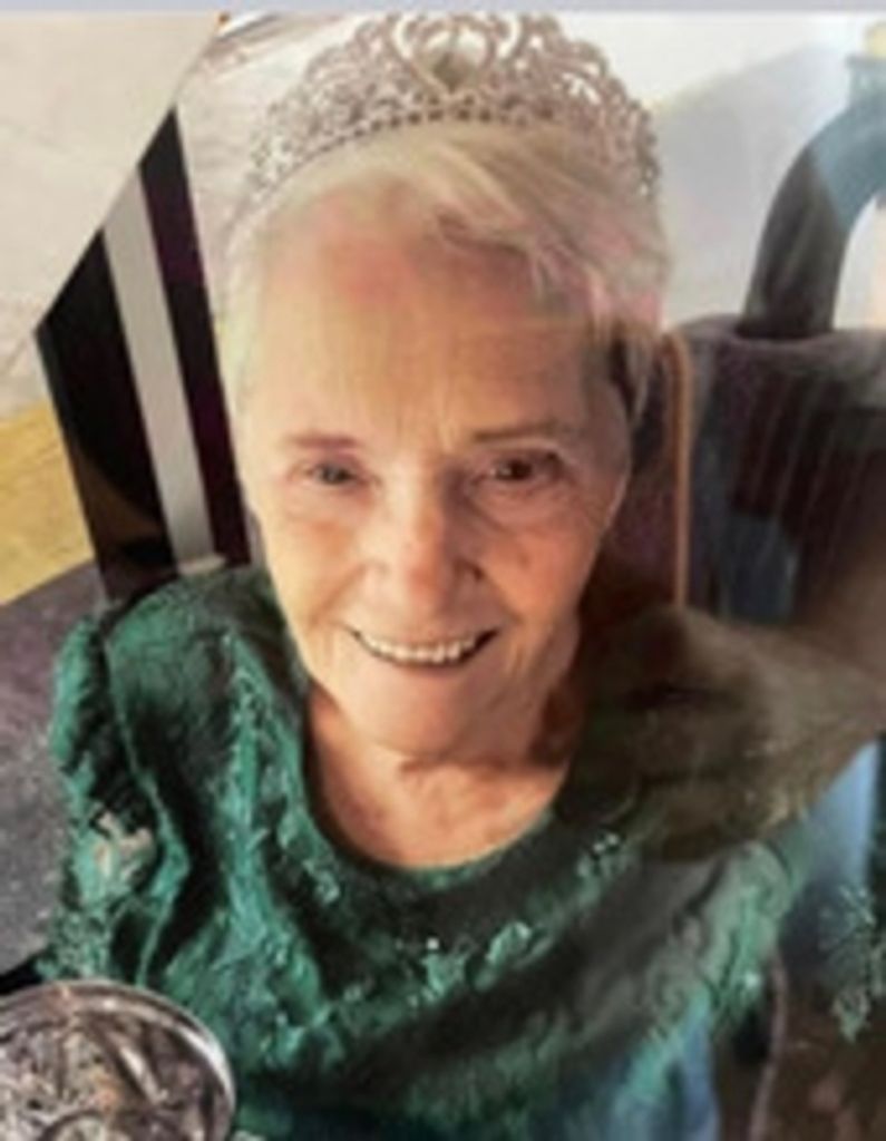 Mary Phillips Profile Photo