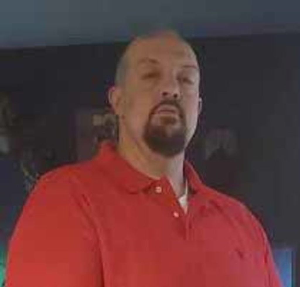 Kyle Wayne Howard Profile Photo