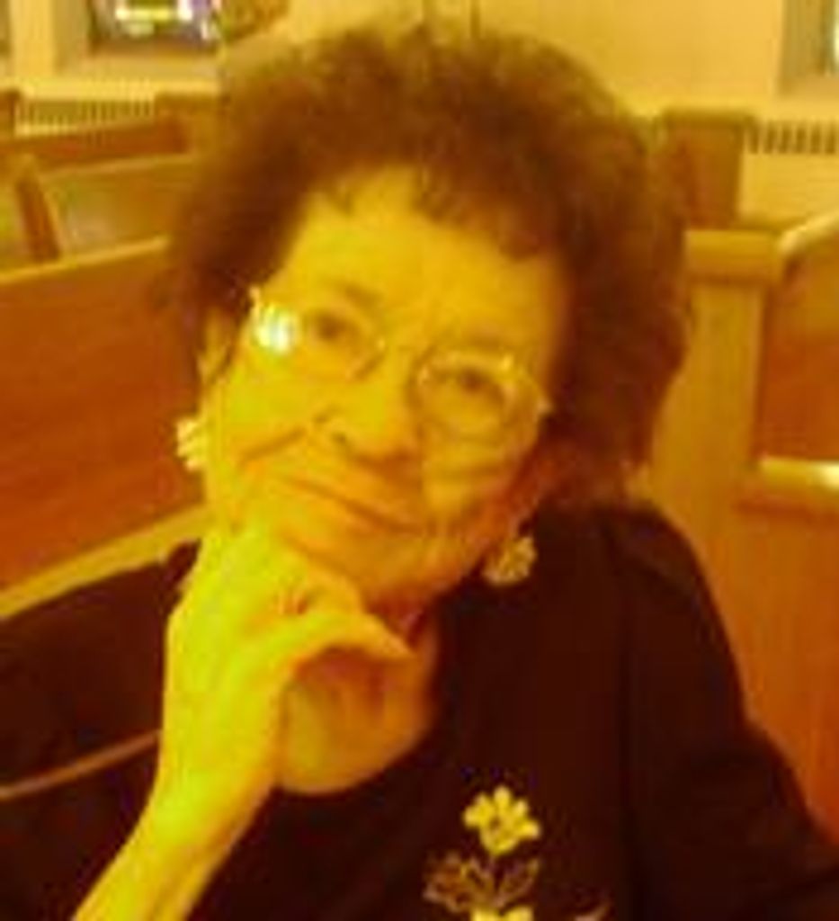 Alvina Holmes