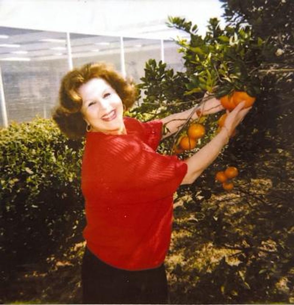 Carole B Russell Profile Photo
