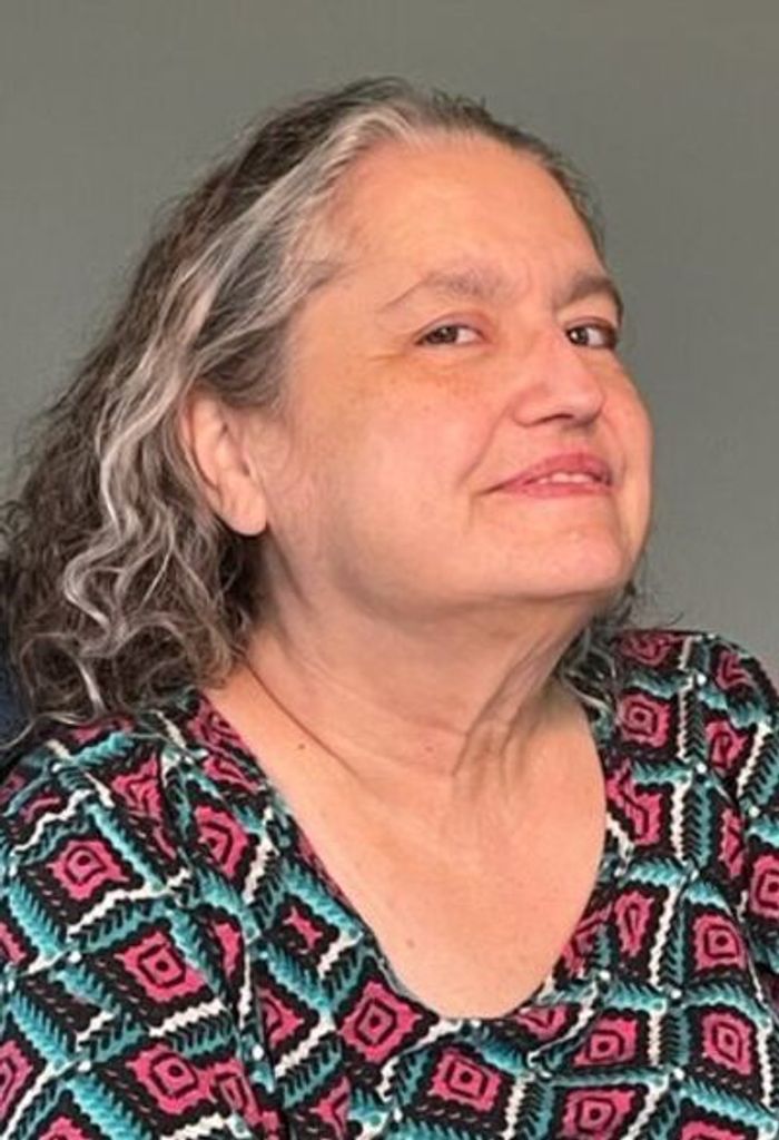 Wendy (Henson) Flood Profile Photo
