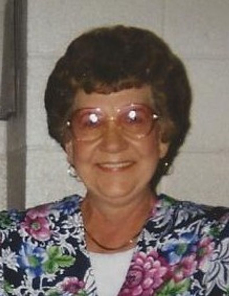 Jeanette J. (Slaminski)  Erickson
