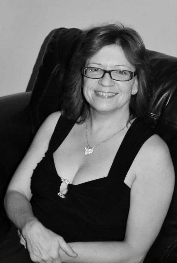 Angie Reeves Profile Photo