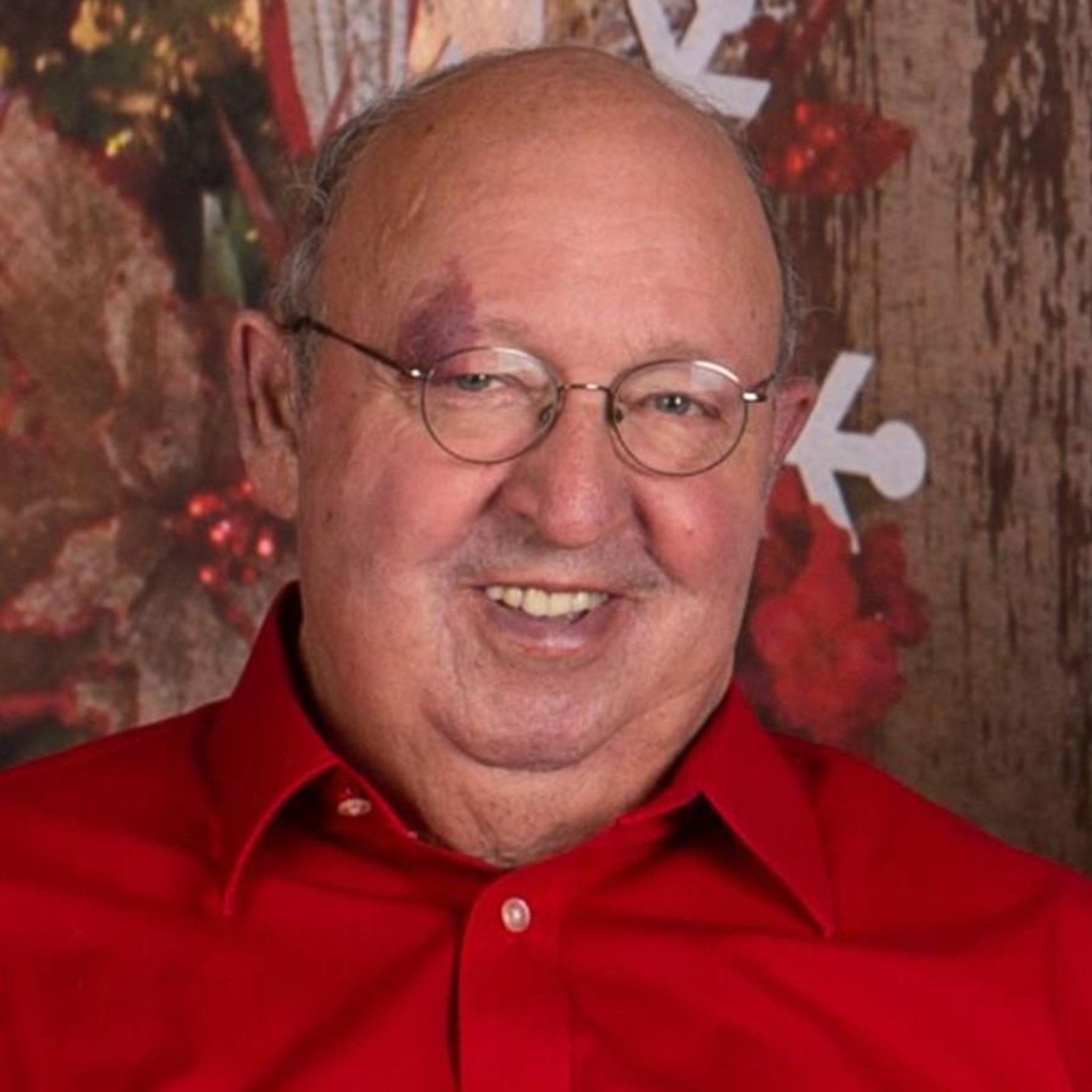 Robert "Bob" Cairns photo gallery image 1 of 1