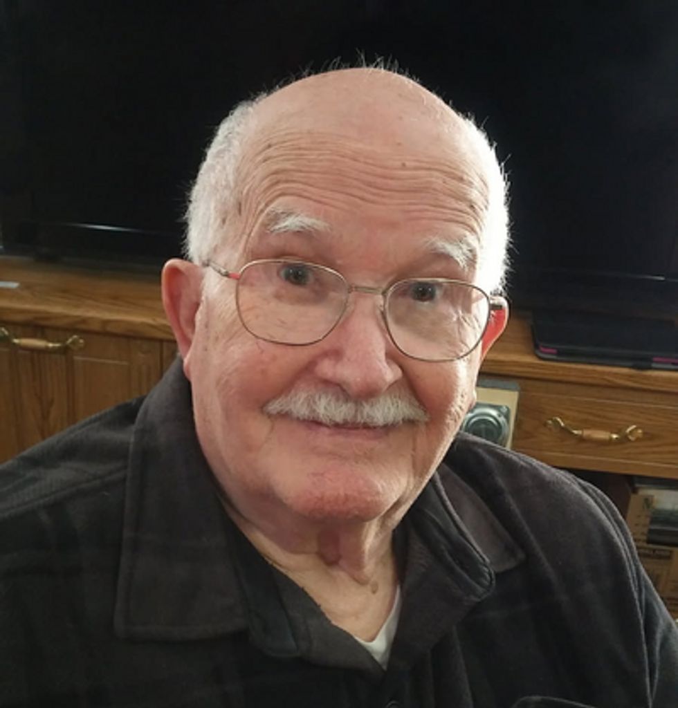 Gene Ward Tuttle Profile Photo