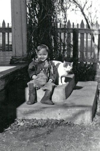 Donna Lyn Mosier photo gallery thumbnail 99 of 155