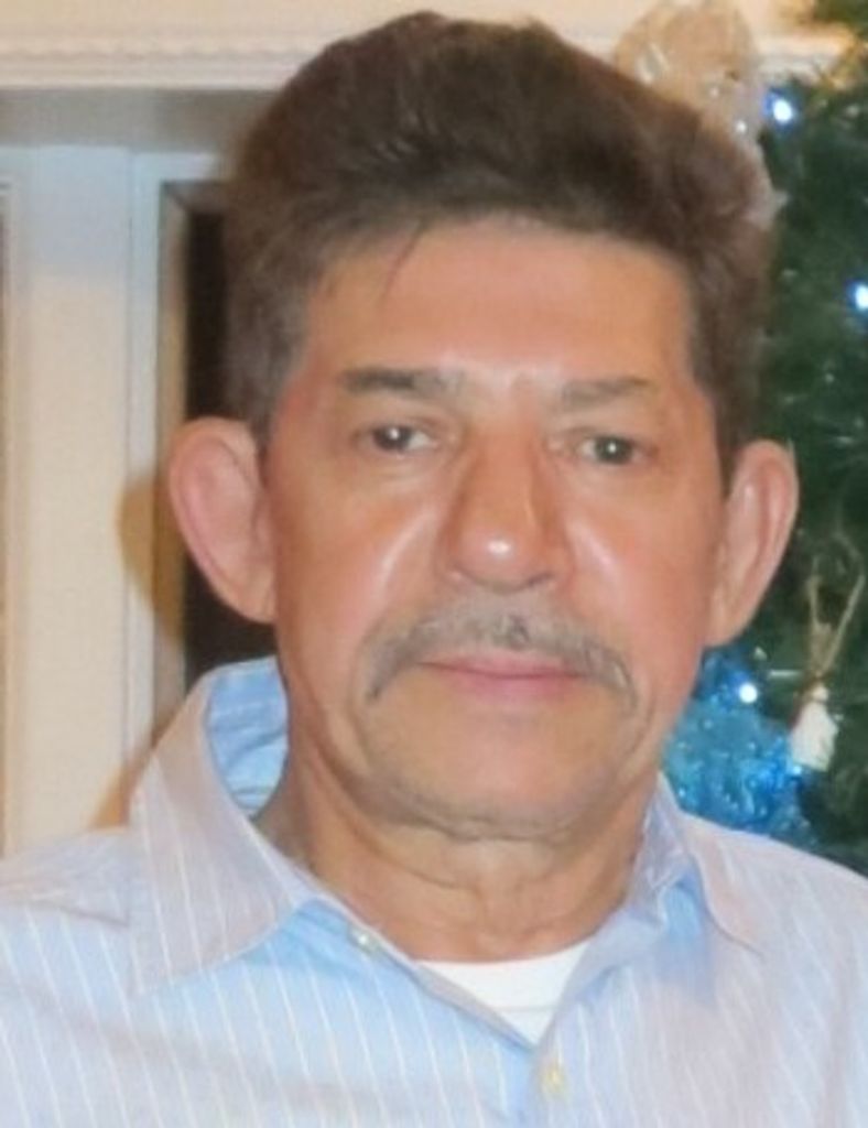Efrain Perez Profile Photo