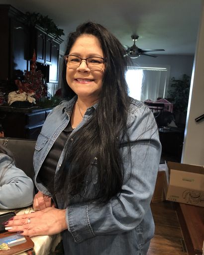 Luz Irene Magallan's obituary image