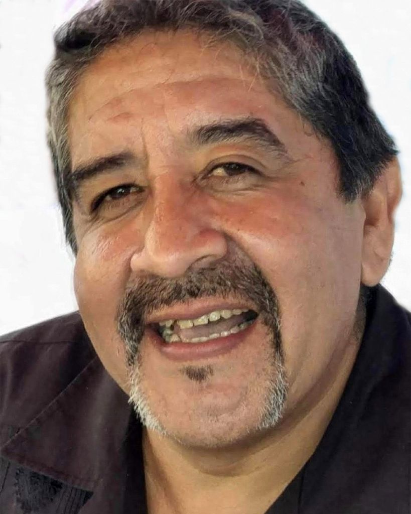 Roberto R. Vasquez