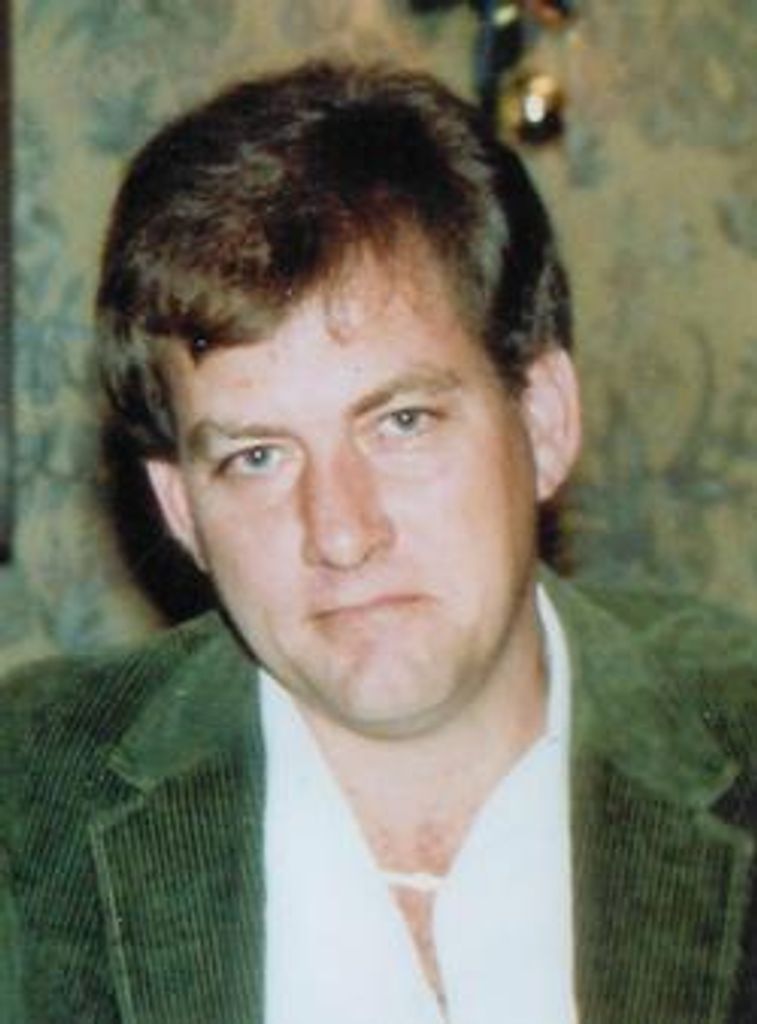 Robert Everett Carroll Profile Photo