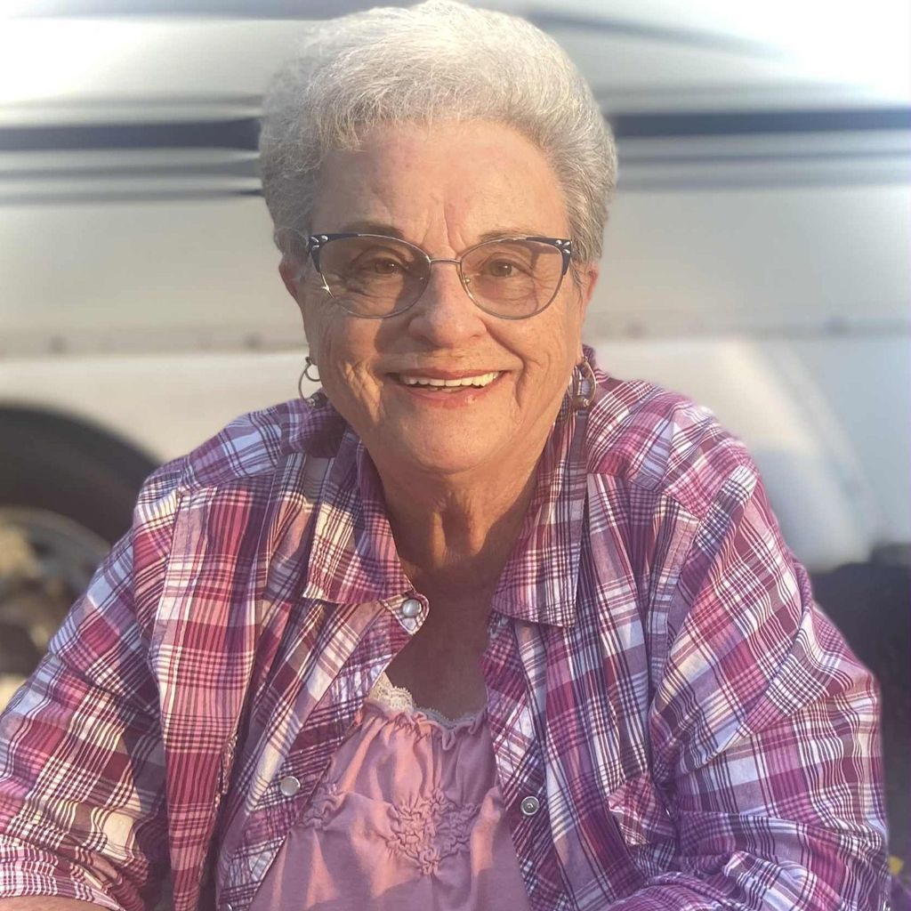 Juanita Loid Profile Photo