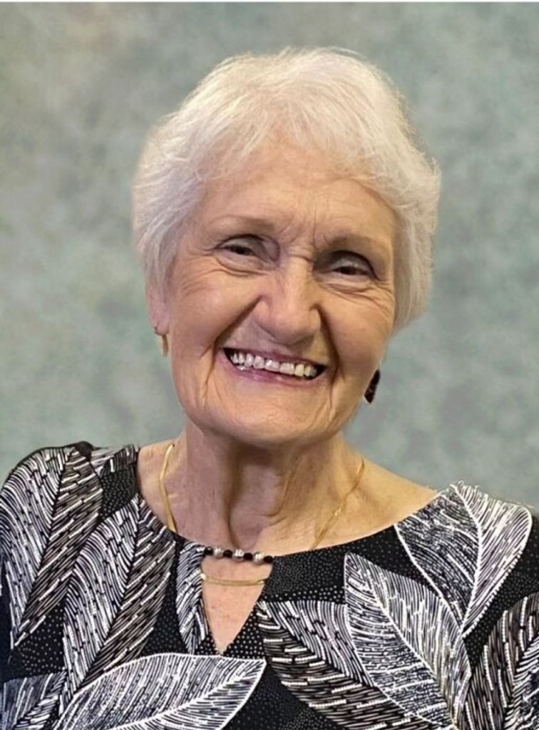 Hazel (Wyatt)  Bracewell Profile Photo