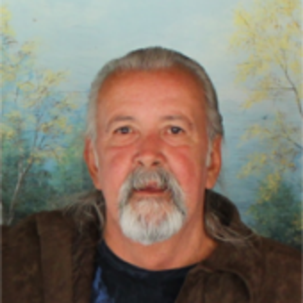 Robert "Bob" Lindemann