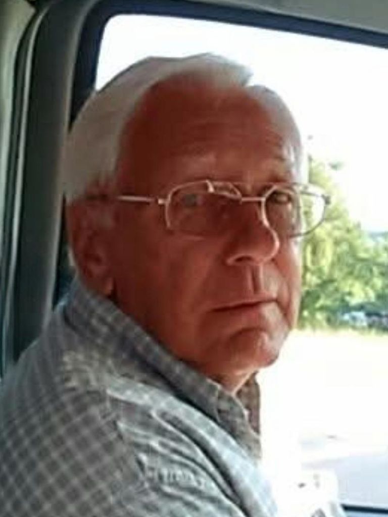 John Ralph Bradey Profile Photo
