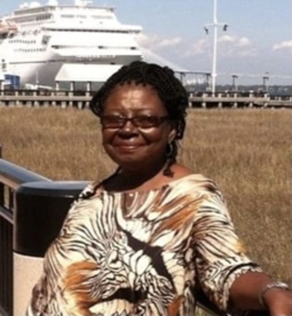 Christine Noland Profile Photo