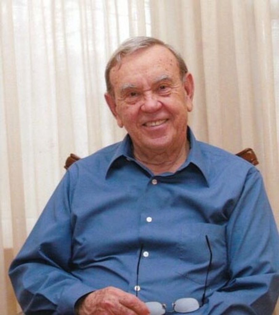 Peter Christopoulos Profile Photo