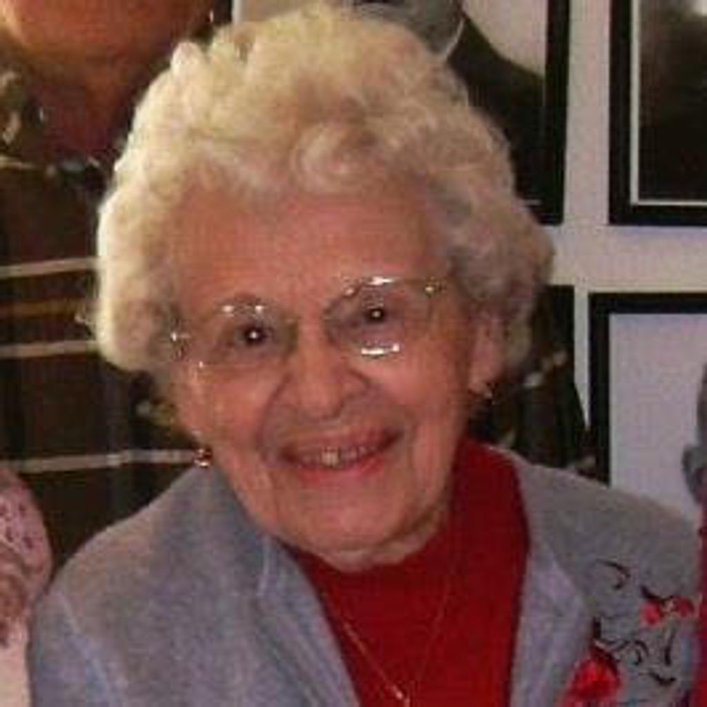 Anna Lewis Profile Photo