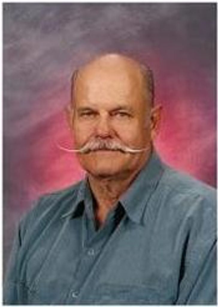 Dwight "Ike" "Handlebars" Allbery