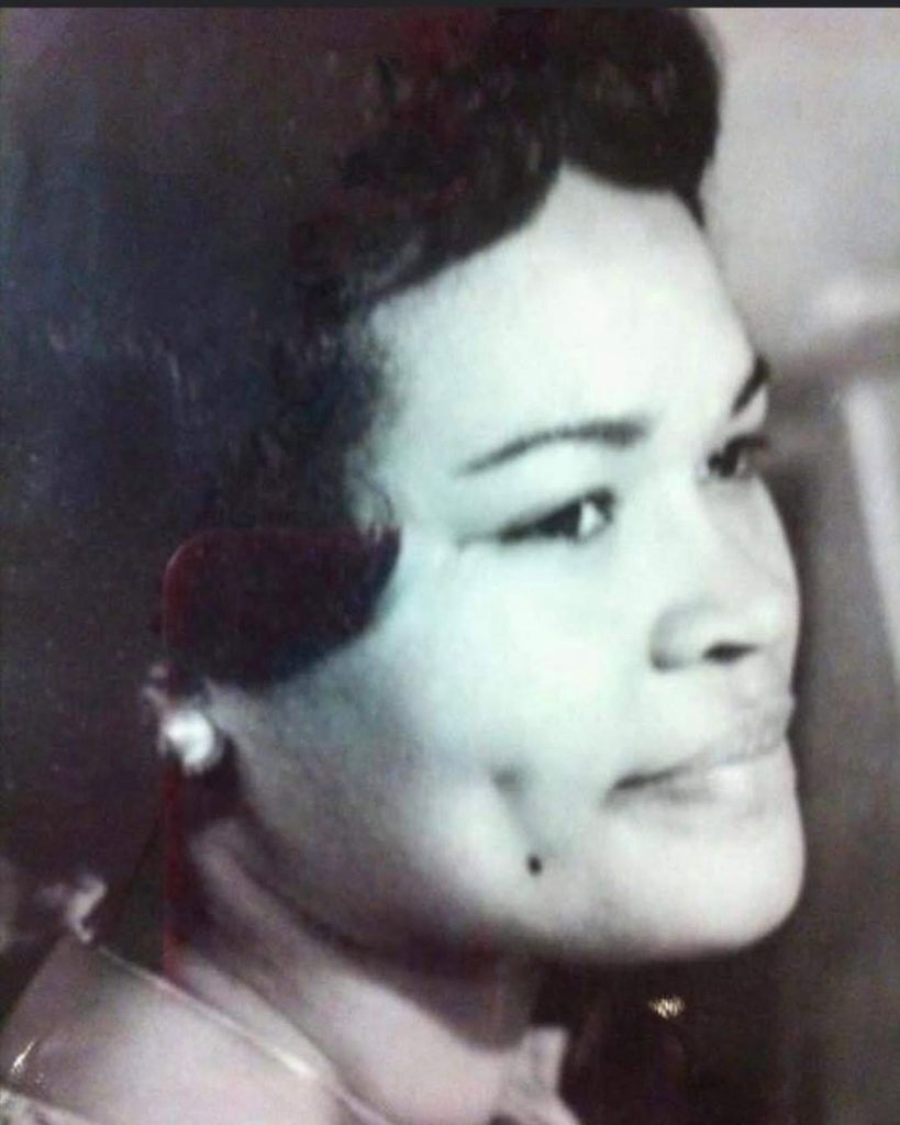 Sylvina Reaves Profile Photo