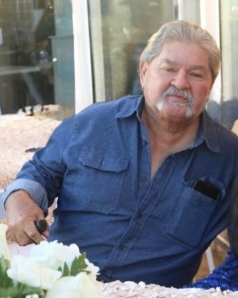 Roberto Pena Profile Photo