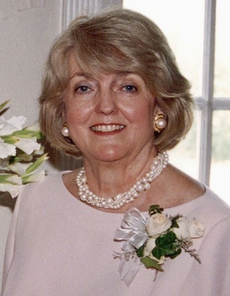 Sue (Hall)  Fowler