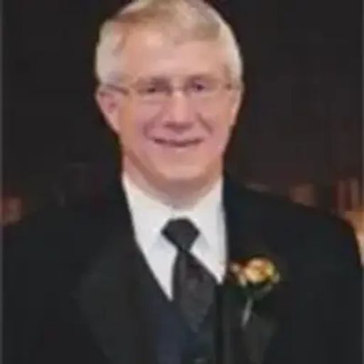 Gary Thomas Profile Photo