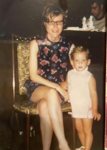 Linda Josephine Ward photo gallery thumbnail 50 of 124