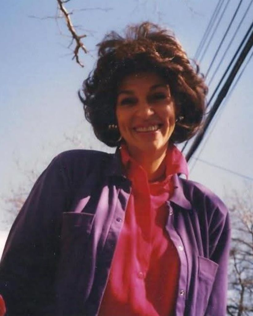 Helen Teresa Santoiemma