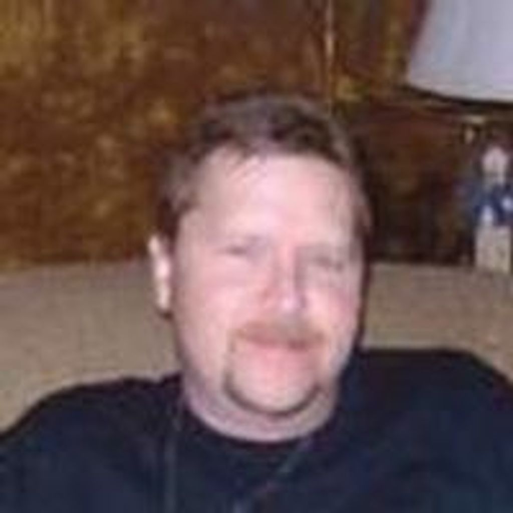 Michael  Lee Mckinney