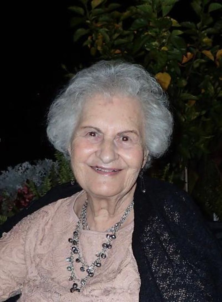 Mary Cannata Cubeta Profile Photo