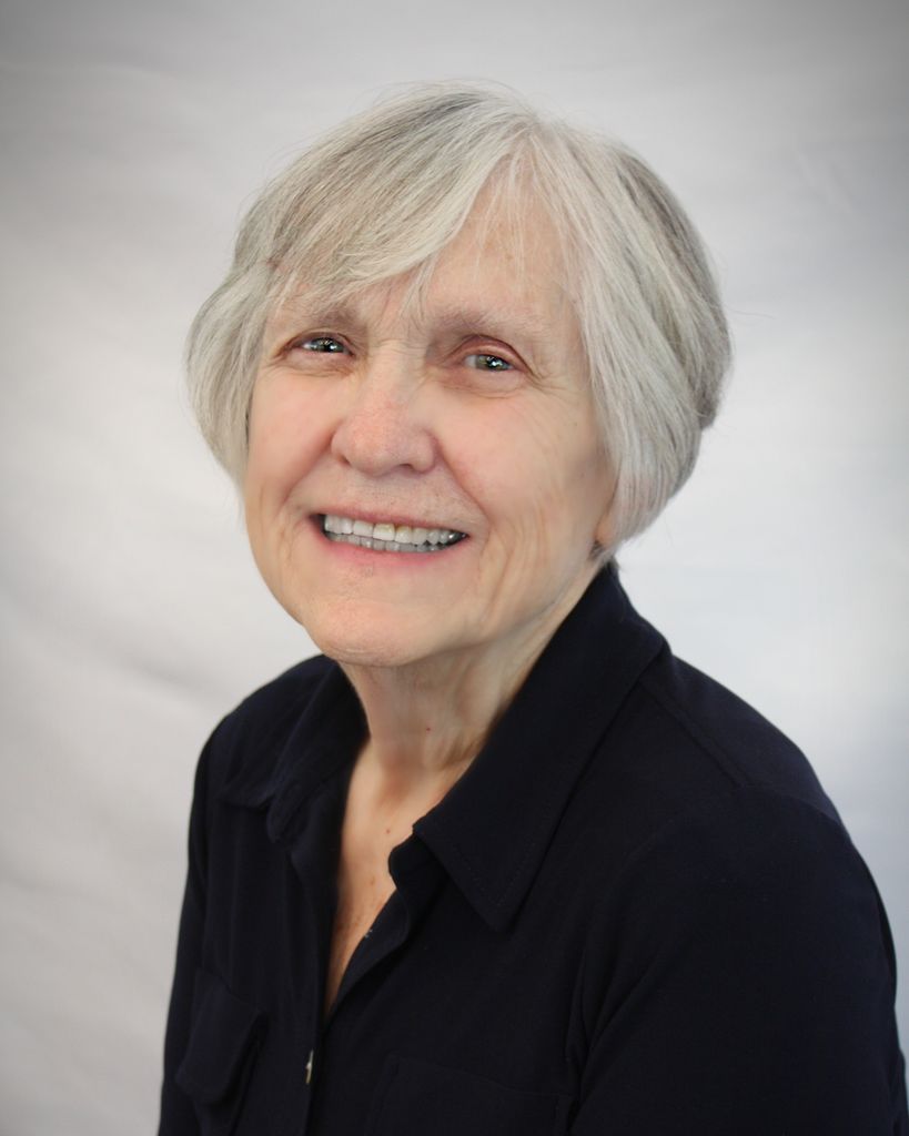 Carolyn Betty Woodman Profile Photo