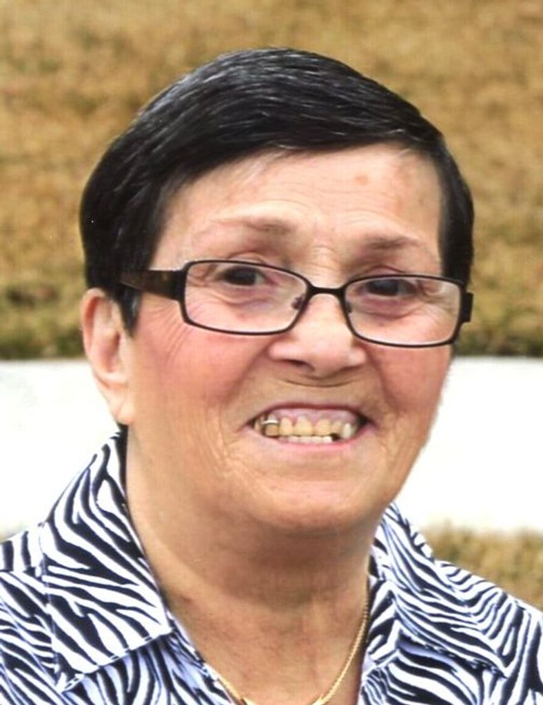 Sarina (Bombaci)  Degrandi Profile Photo