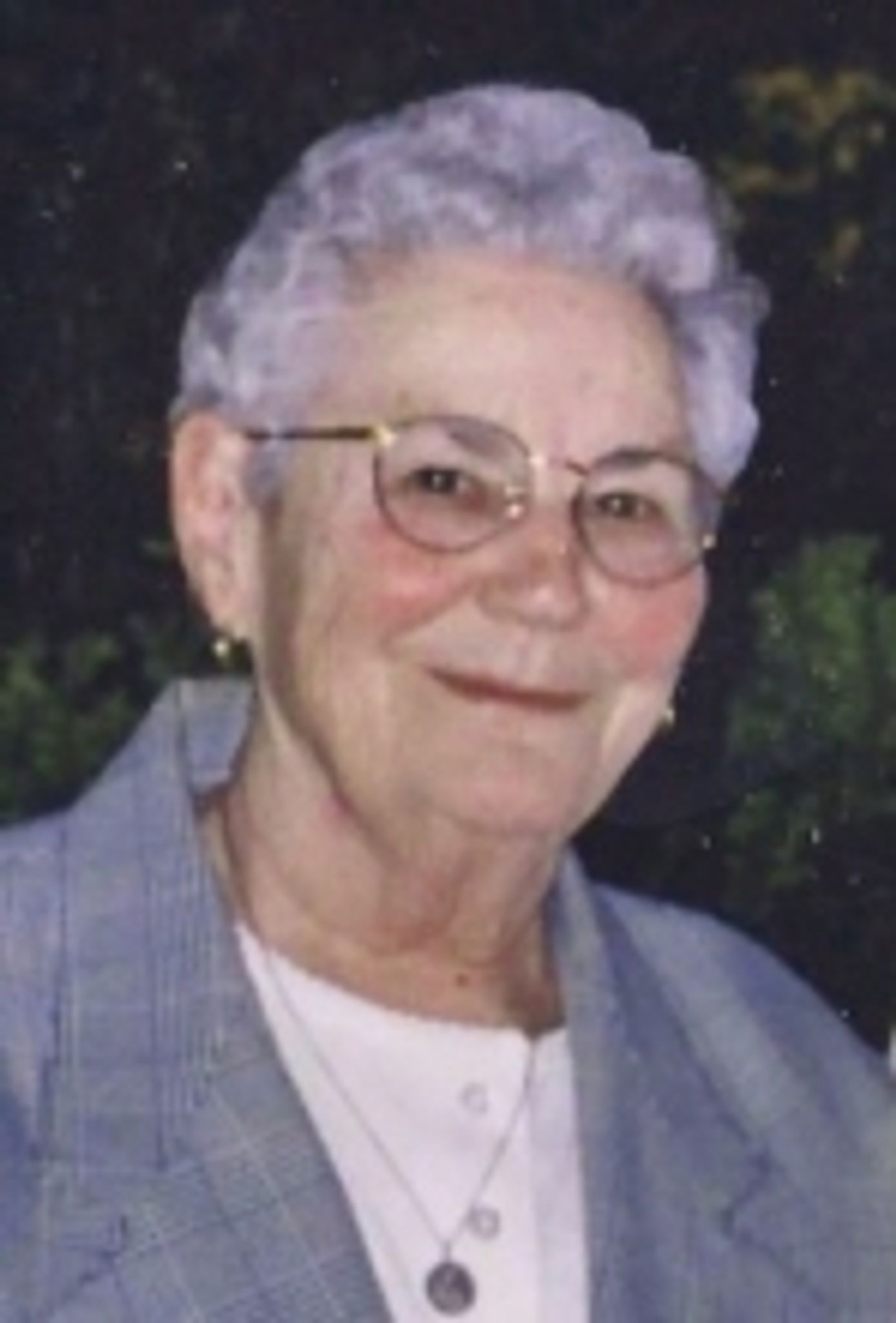 Beverly Ann (Besaw) Dunphy photo gallery image 1 of 2