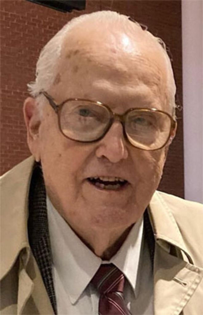 Donald Lloyd Profile Photo