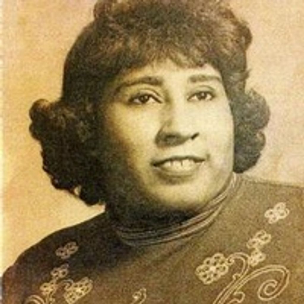 Mrs. Shirley Quinn