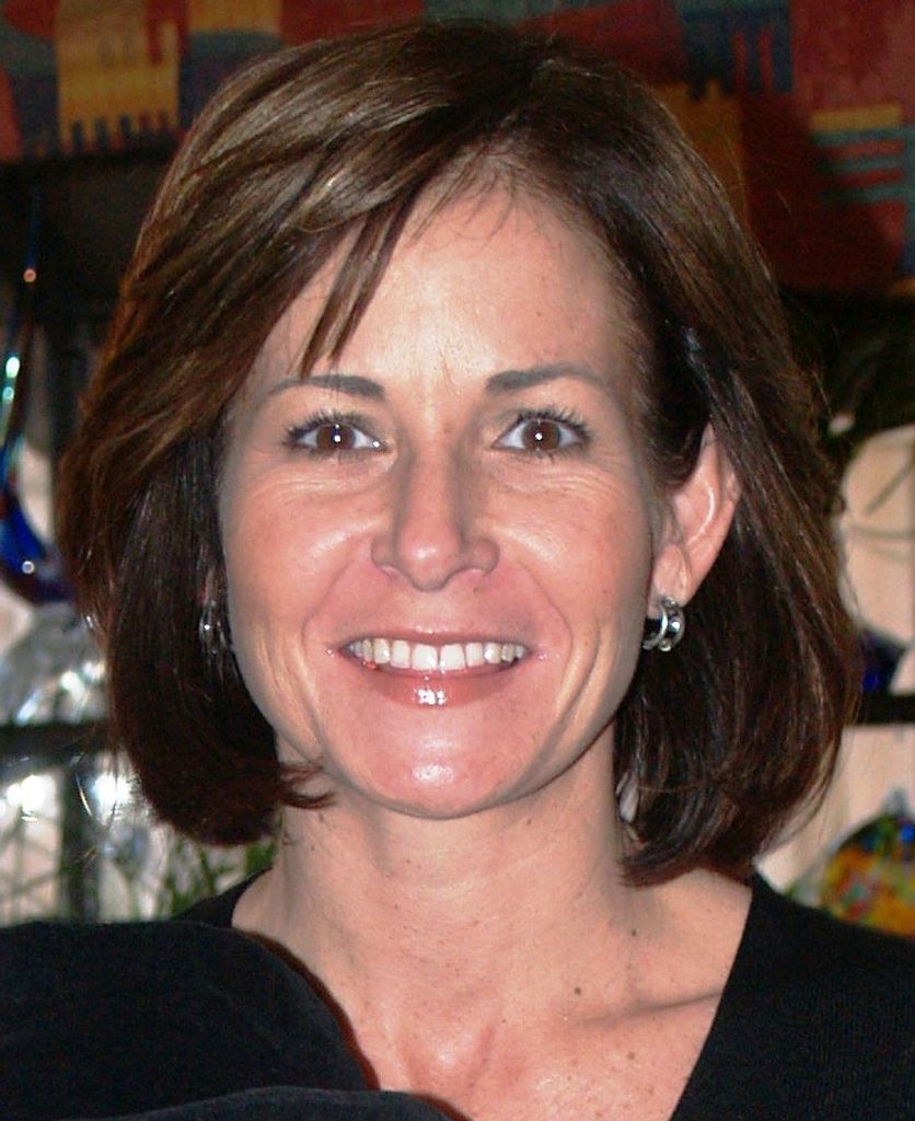 Lory, Melissa Ellen