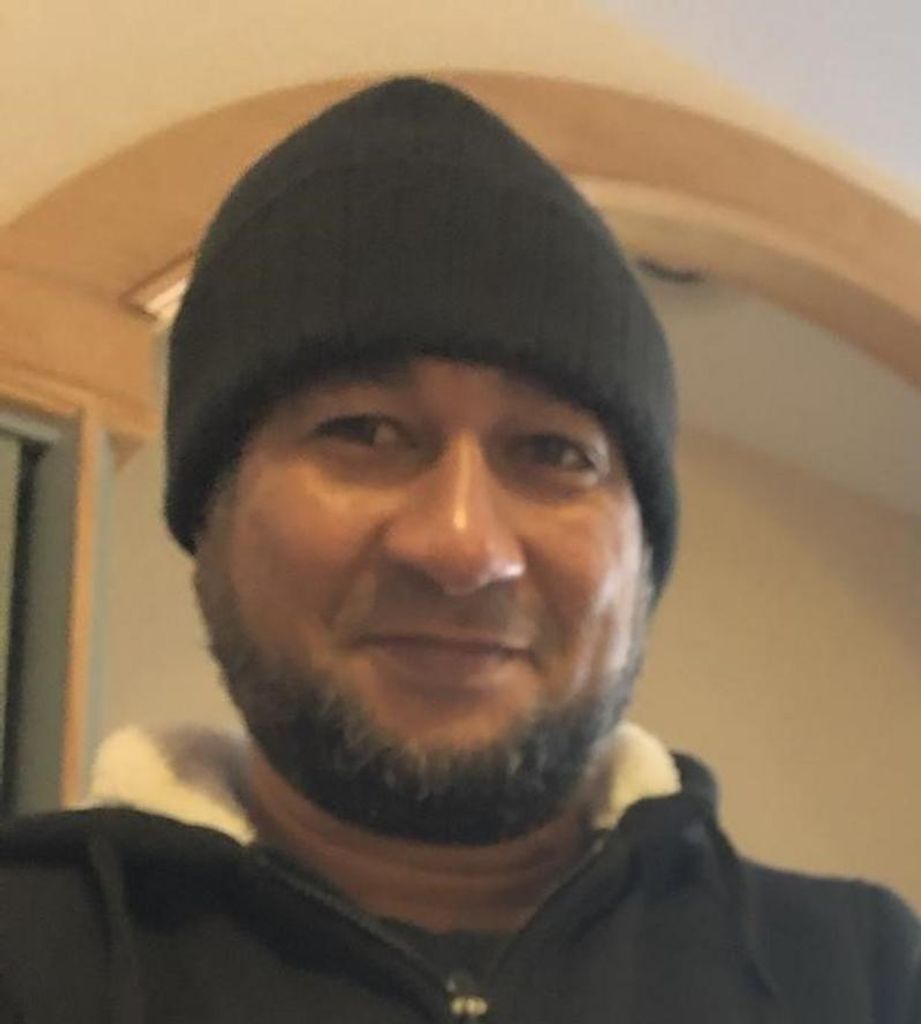Uvaldo Reinoso Núñez Profile Photo