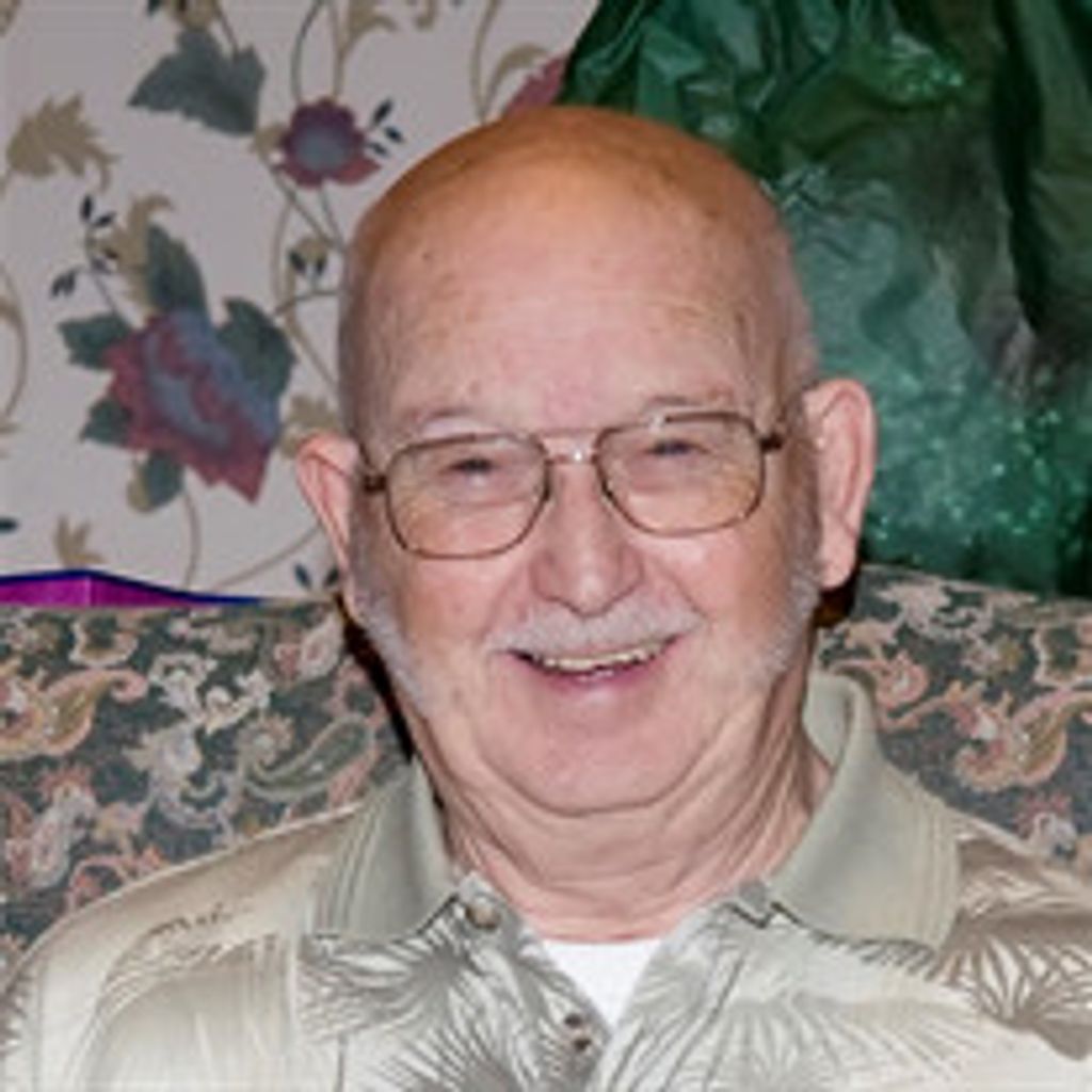 Everett J. "Tex" Thompson Profile Photo