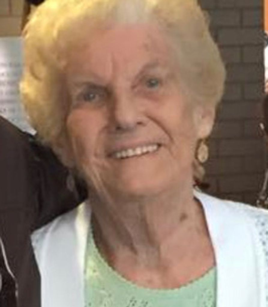Eleanor L. Mcginnis (Halbreiner)