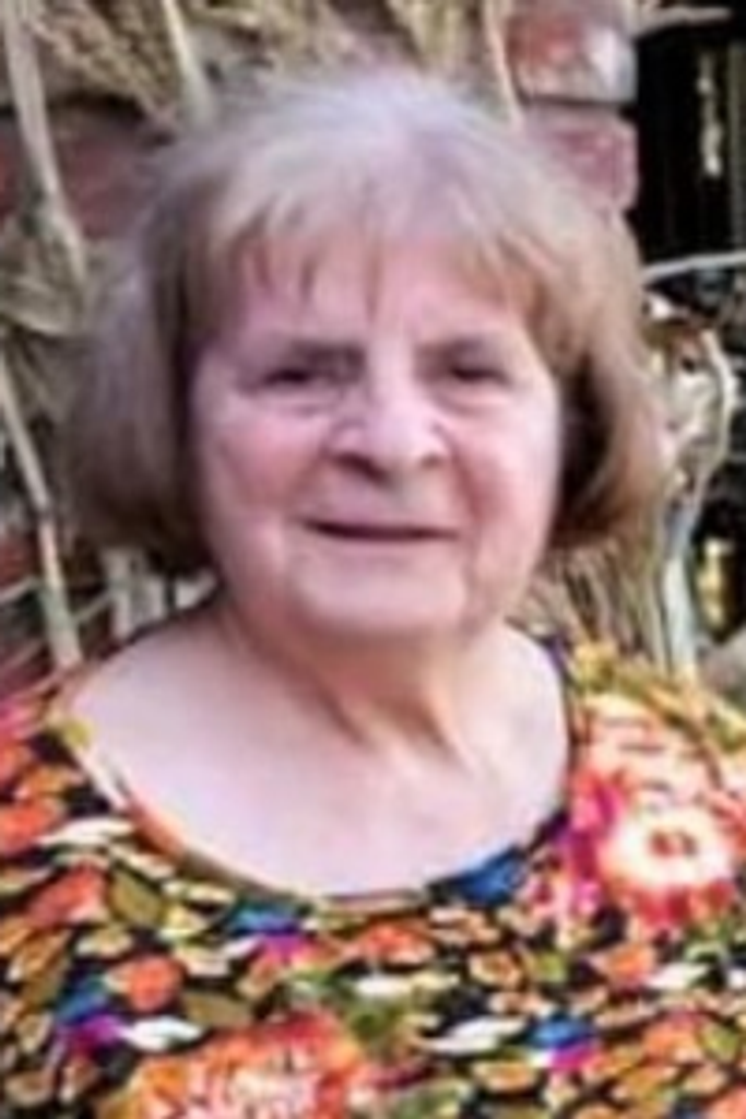 Pauline Astle Profile Photo
