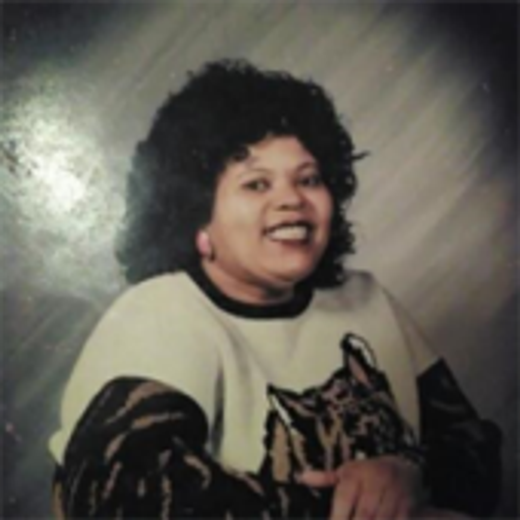 Vasecille  Hazel Bray