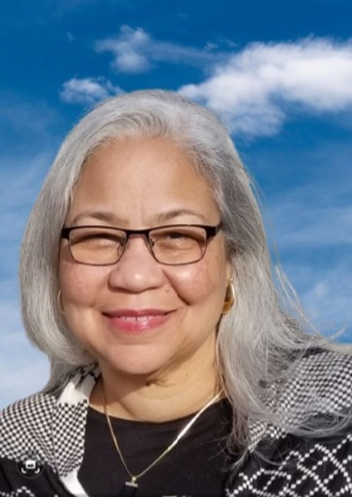 Deve' Davis Profile Photo